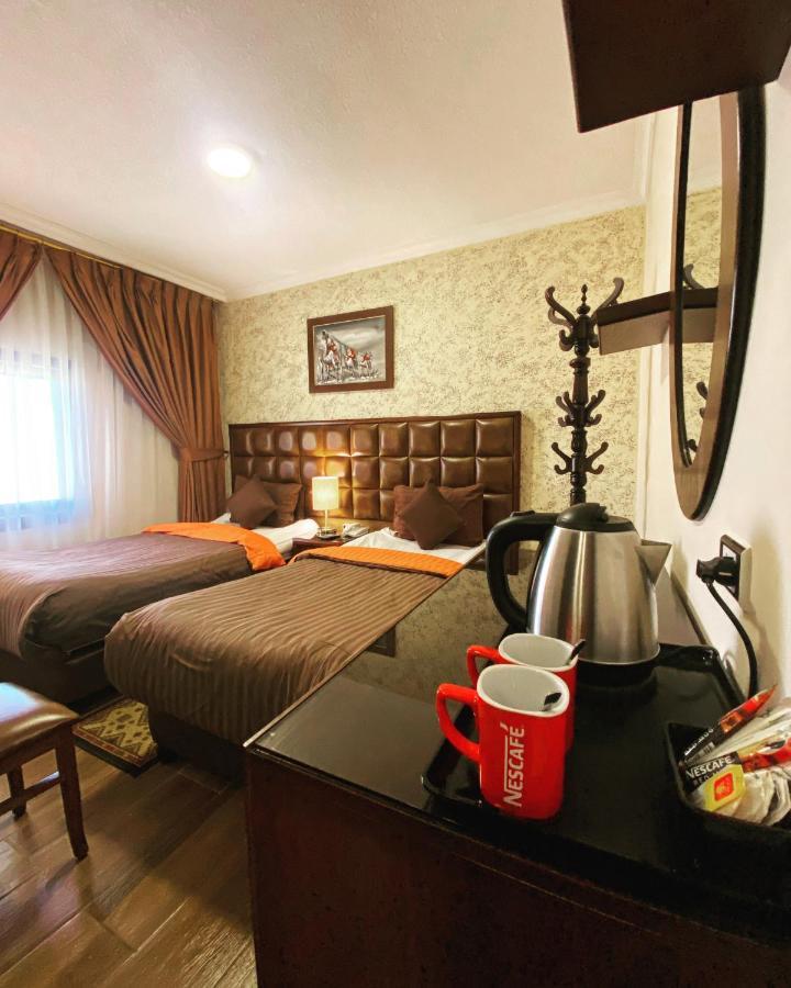 Anbat Midtown Hotel Wadi Musa Bagian luar foto