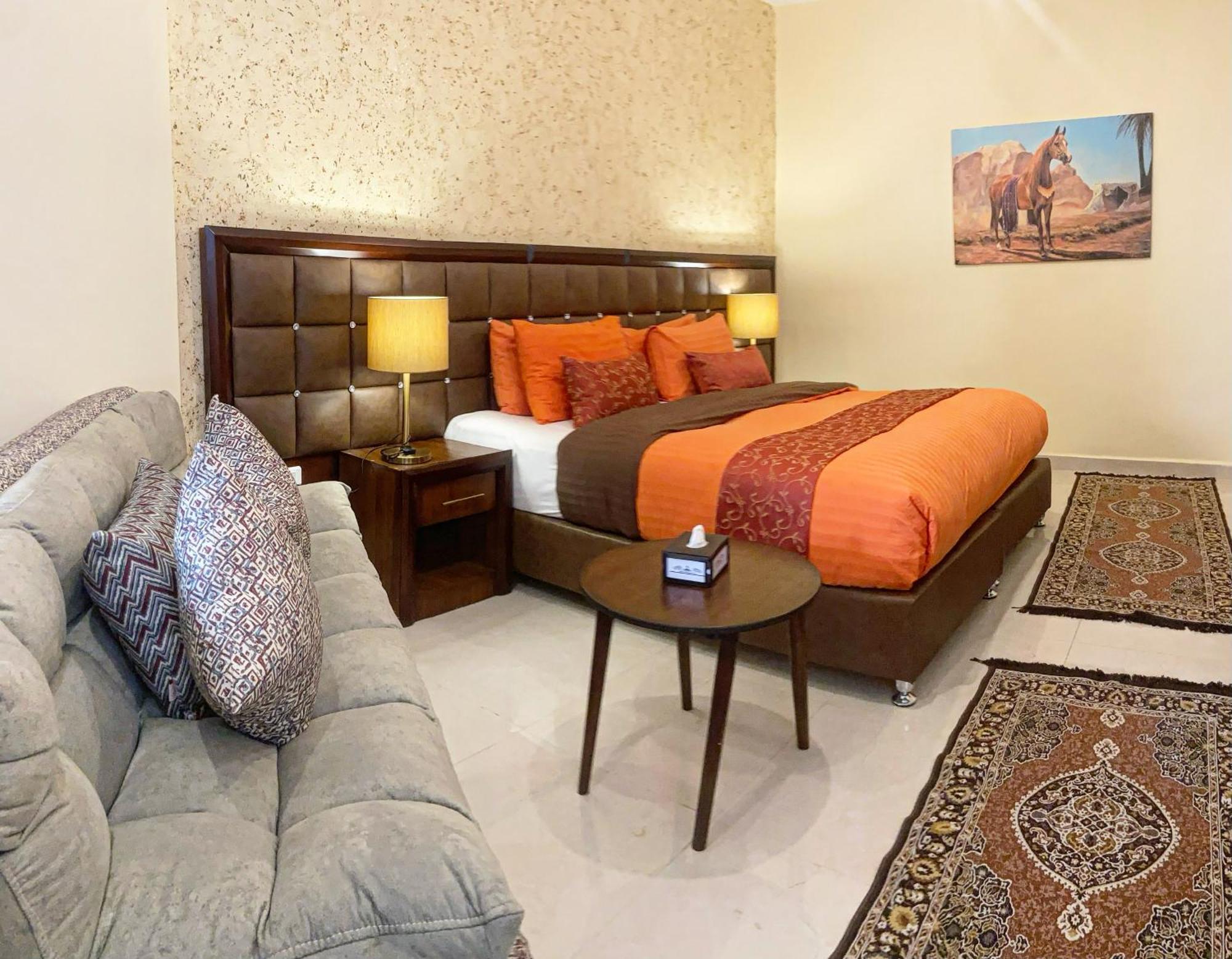 Anbat Midtown Hotel Wadi Musa Bagian luar foto